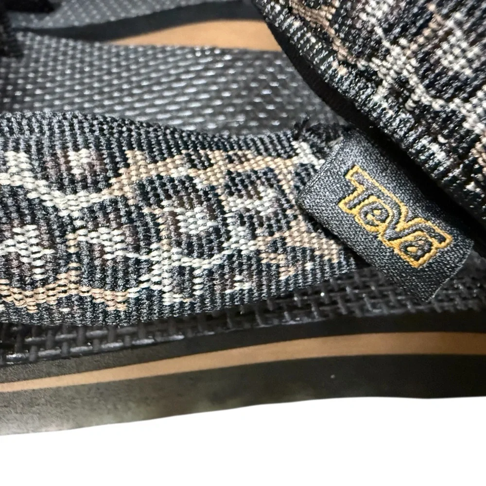 Teva Womens Flatform Universal DORINDA Leopard Print size 7 - Picture 7 of 10